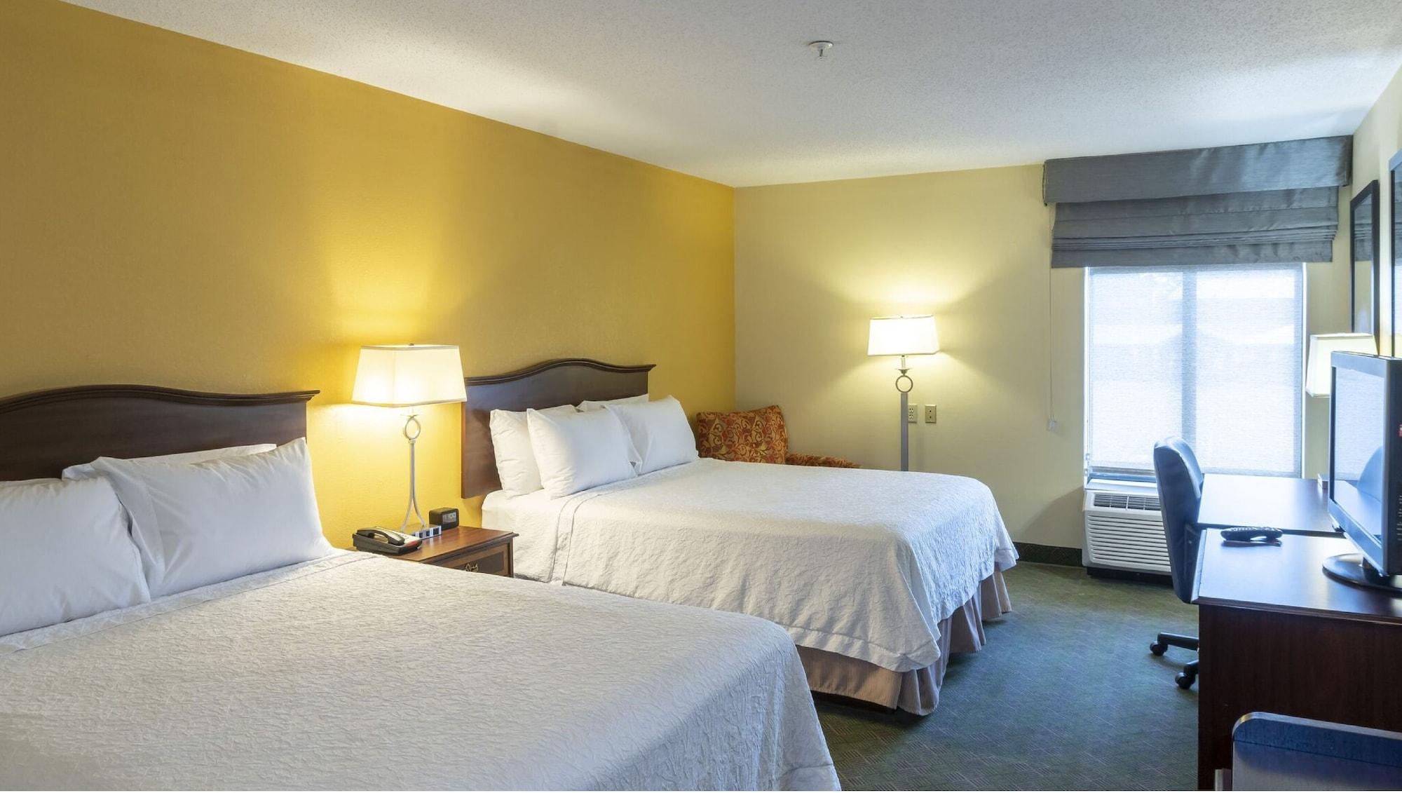 Hampton Inn New Philadelphia Zewnętrze zdjęcie