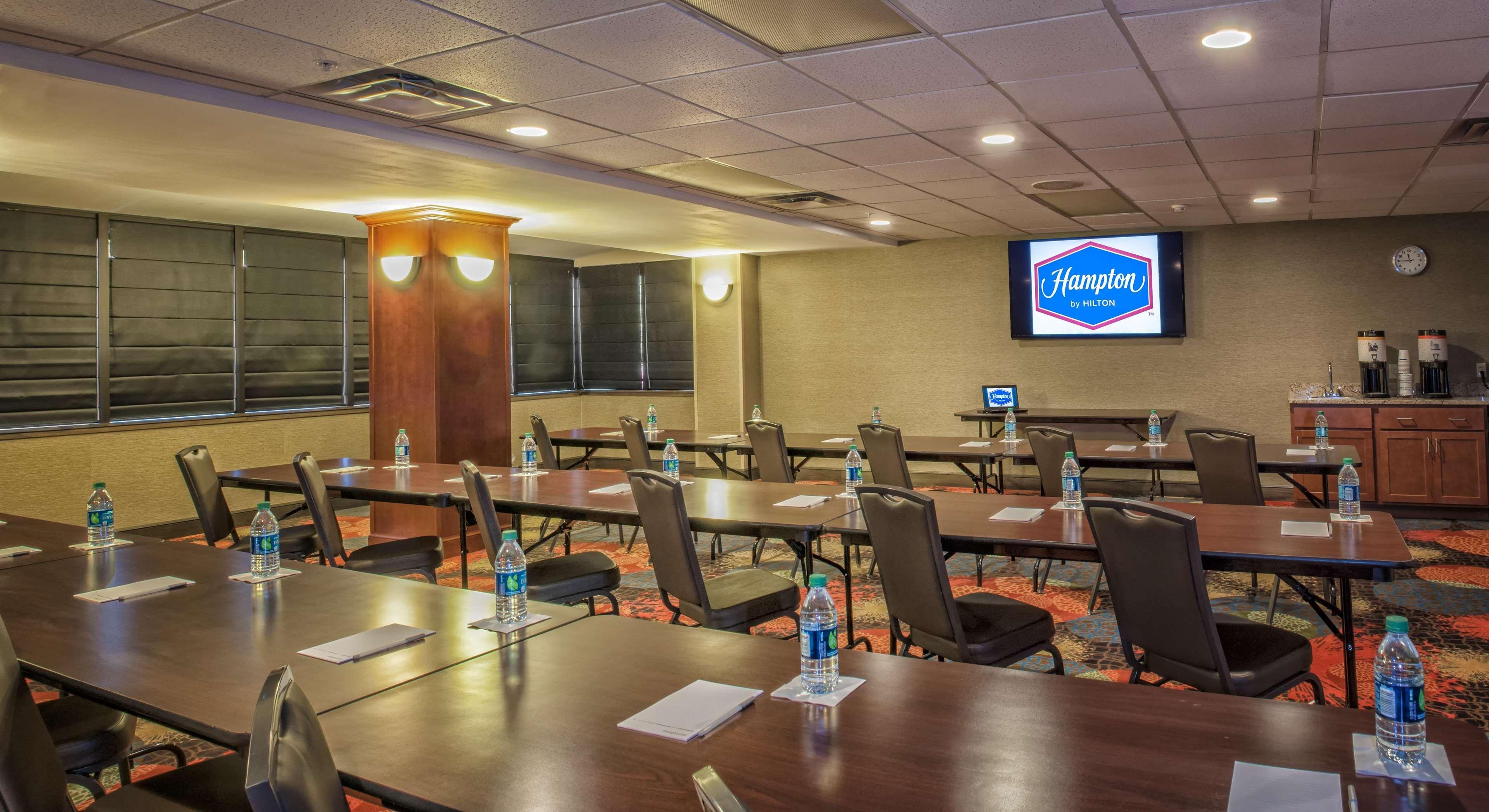 Hampton Inn New Philadelphia Zewnętrze zdjęcie